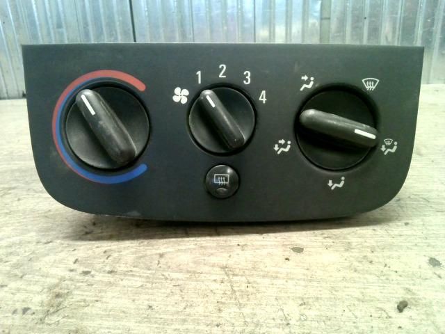 bontott OPEL CORSA C Fűtéskapcsoló