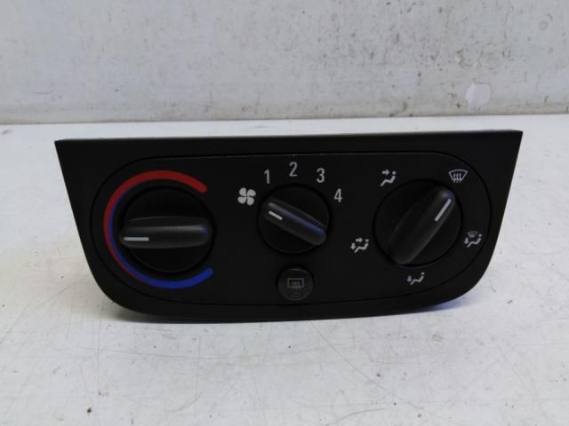bontott OPEL CORSA C Fűtéskapcsoló