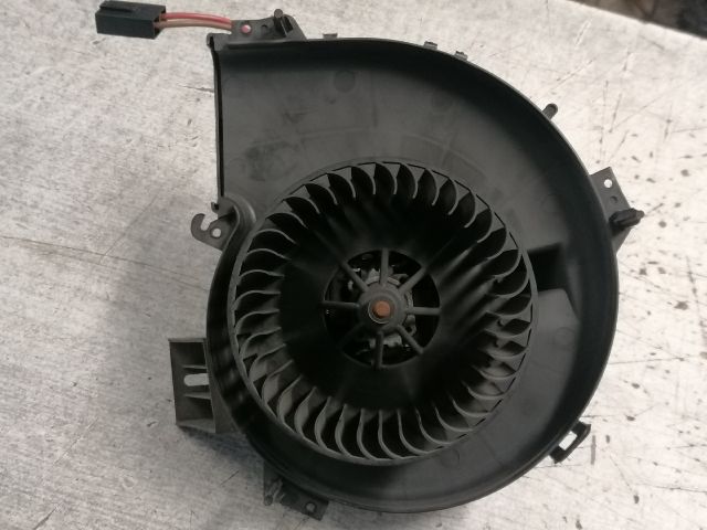 bontott OPEL CORSA C Fűtőmotor (Klímás)