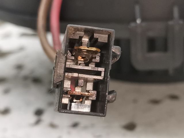 bontott OPEL CORSA C Fűtőmotor (Nem klímás)