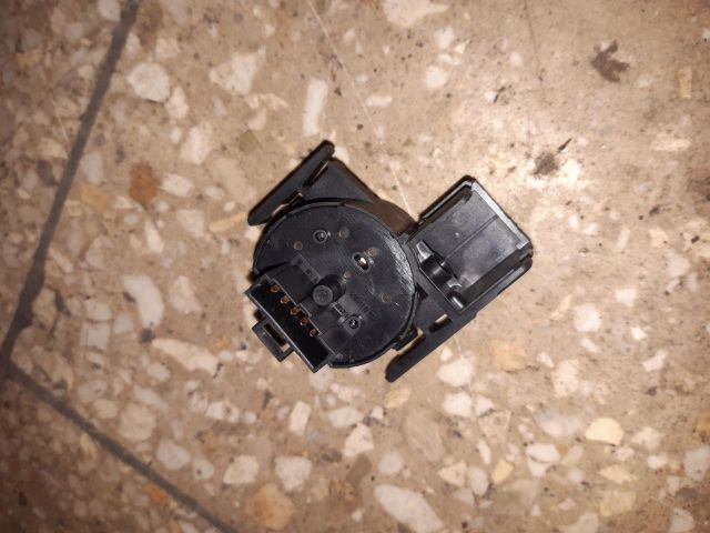 bontott OPEL CORSA C Gyújtáskapcsoló Zárbetét