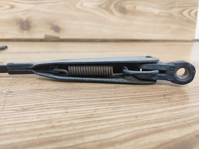 bontott OPEL CORSA C Hátsó Ablaktörlő Kar