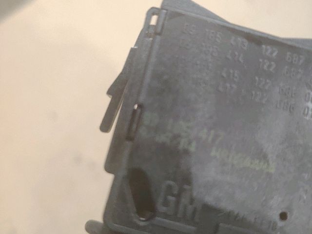 bontott OPEL CORSA C Hátsó Ablaktörlő Kar