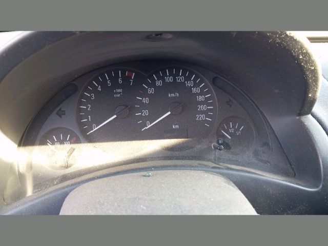 bontott OPEL CORSA C Hátsó Hamutartó