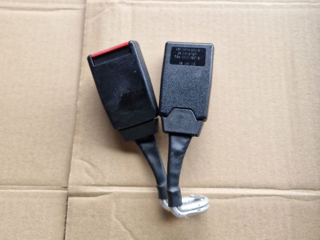 bontott OPEL CORSA C Hátsó középső Biztonsági Öv Csat