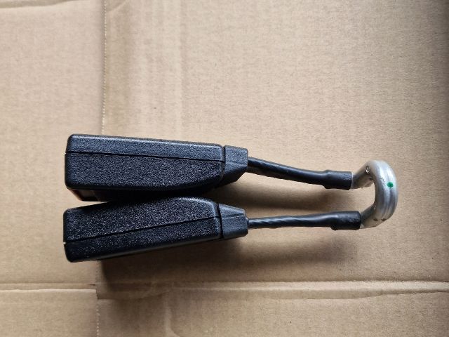 bontott OPEL CORSA C Hátsó középső Biztonsági Öv Csat