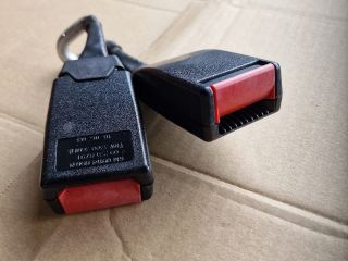 bontott OPEL CORSA C Hátsó középső Biztonsági Öv Csat