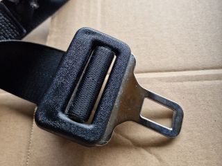 bontott OPEL CORSA C Hátsó középső Biztonsági Öv