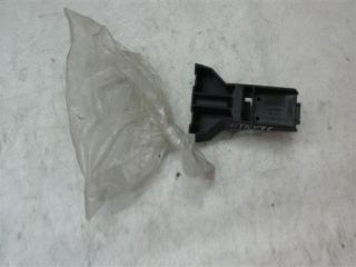 bontott OPEL CORSA C Hátsó középső Lökhárító Tartó (Műanyag)