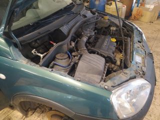 bontott OPEL CORSA C Hátsó Ülés