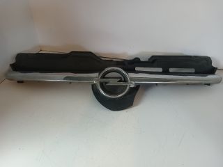 bontott OPEL CORSA C Hűtőrács