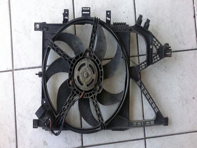 bontott OPEL CORSA C Hűtőventilátor