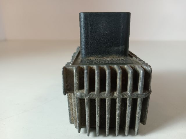 bontott OPEL CORSA C Izzító Relé