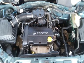 bontott OPEL CORSA C Jobb C Oszlop Burkolat