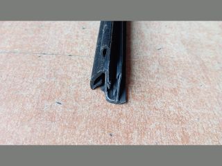 bontott OPEL CORSA C Jobb első Ablak Sín