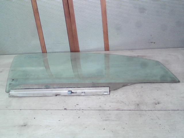 bontott OPEL CORSA C Jobb első Ablak