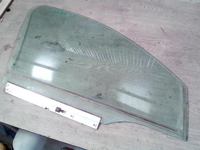 bontott OPEL CORSA C Jobb első Ablak