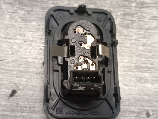 bontott OPEL CORSA C Jobb első Ablakemelő Kapcsoló