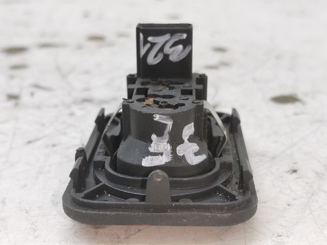 bontott OPEL CORSA C Jobb első Ablakemelő Kapcsoló