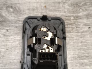 bontott OPEL CORSA C Jobb első Ablakemelő Kapcsoló