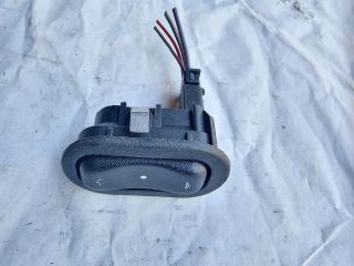 bontott OPEL CORSA C Jobb első Ablakemelő Kapcsoló