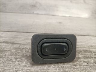 bontott OPEL CORSA C Jobb első Ablakemelő Kapcsoló