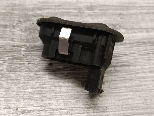 bontott OPEL CORSA C Jobb első Ablakemelő Kapcsoló