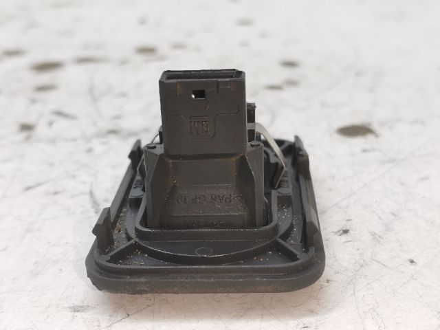 bontott OPEL CORSA C Jobb első Ablakemelő Kapcsoló