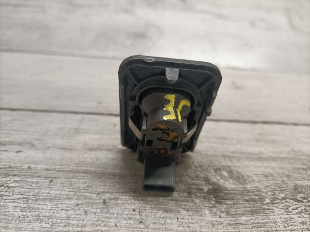 bontott OPEL CORSA C Jobb első Ablakemelő Kapcsoló