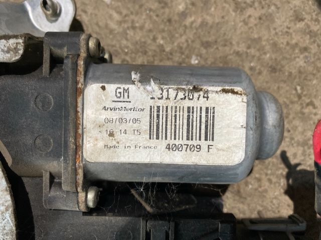 bontott OPEL CORSA C Jobb első Ablakemelő Szerkezet (Elektromos)