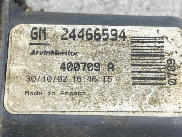 bontott OPEL CORSA C Jobb első Ablakemelő Szerkezet (Elektromos)