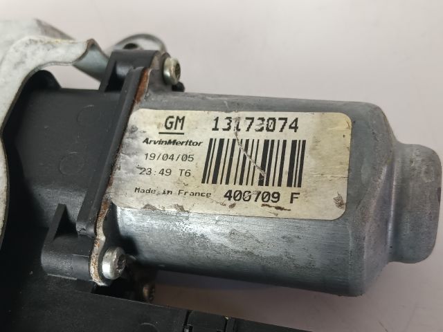 bontott OPEL CORSA C Jobb első Ablakemelő Szerkezet (Elektromos)