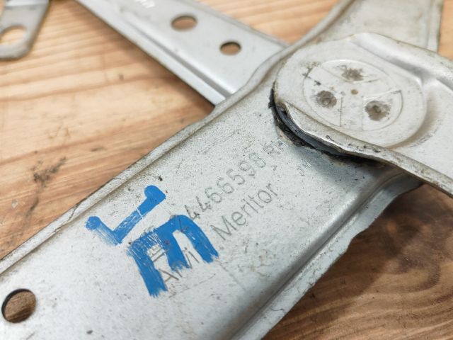 bontott OPEL CORSA C Jobb első Ablakemelő Szerkezet (Elektromos)