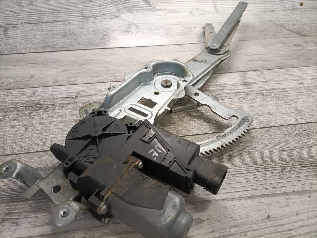 bontott OPEL CORSA C Jobb első Ablakemelő Szerkezet (Elektromos)