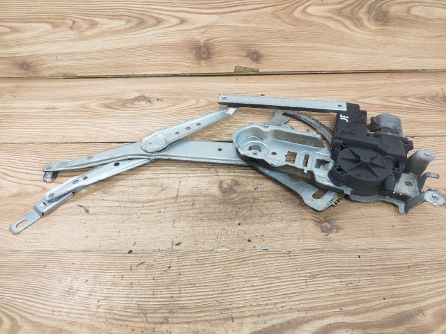 bontott OPEL CORSA C Jobb első Ablakemelő Szerkezet (Elektromos)