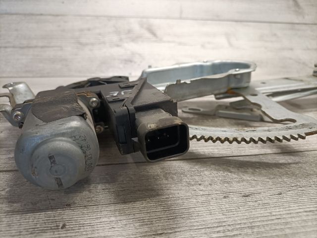 bontott OPEL CORSA C Jobb első Ablakemelő Szerkezet (Elektromos)