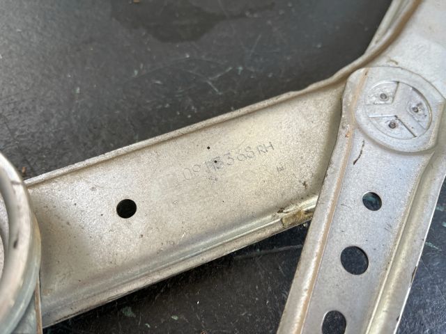 bontott OPEL CORSA C Jobb első Ablakemelő Szerkezet (Elektromos)