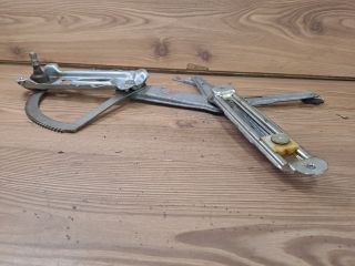 bontott OPEL CORSA C Jobb első Ablakemelő Szerkezet (Mechanikus)
