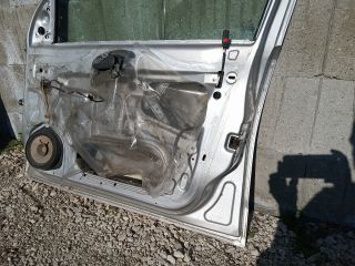 bontott OPEL CORSA C Jobb első Ajtó (Részeivel)