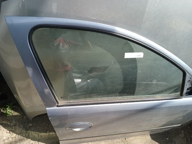 bontott OPEL CORSA C Jobb első Ajtó (Részeivel)