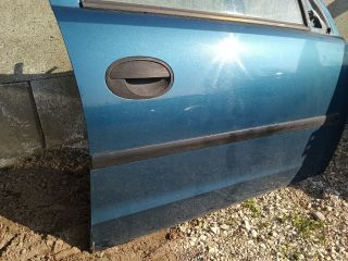 bontott OPEL CORSA C Jobb első Ajtó (Részeivel)