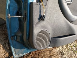 bontott OPEL CORSA C Jobb első Ajtó (Részeivel)