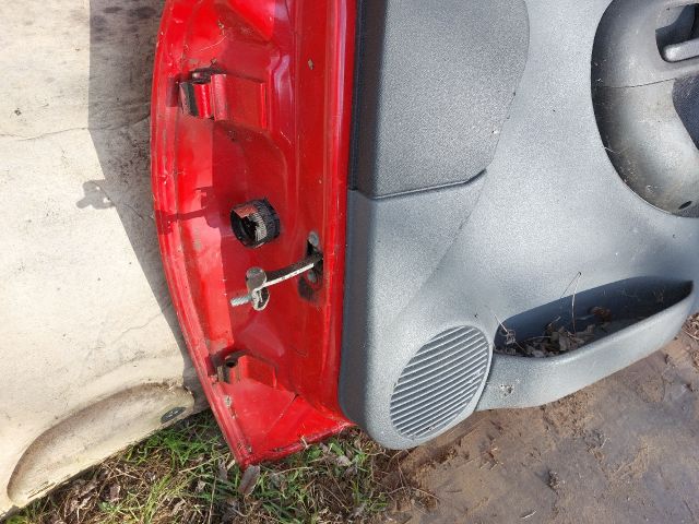 bontott OPEL CORSA C Jobb első Ajtó (Részeivel)