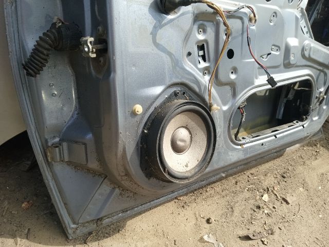 bontott OPEL CORSA C Jobb első Ajtó (Részeivel)