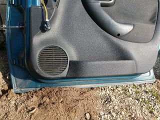 bontott OPEL CORSA C Jobb első Ajtó (Részeivel)