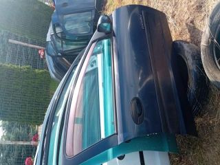 bontott OPEL CORSA C Jobb első Ajtó (Üres lemez)