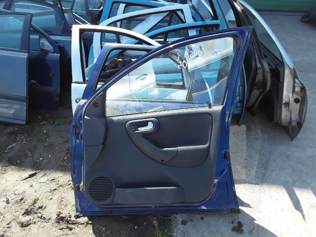 bontott OPEL CORSA C Jobb első Ajtó (Üres lemez)