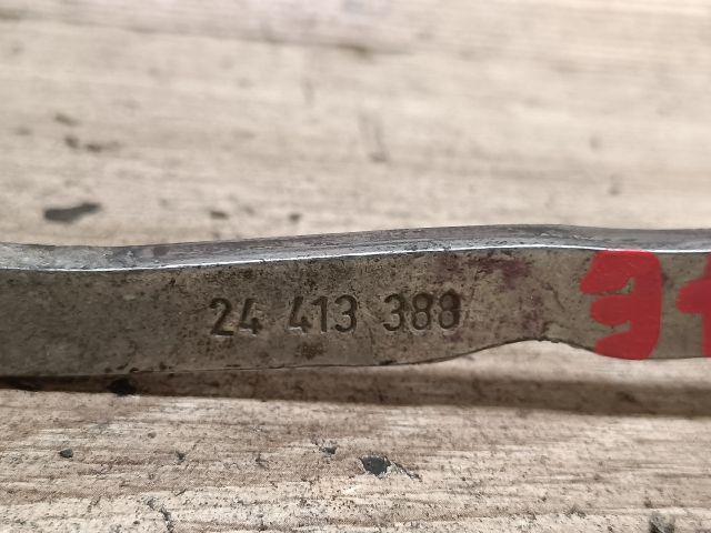 bontott OPEL CORSA C Jobb első Ajtóhatároló