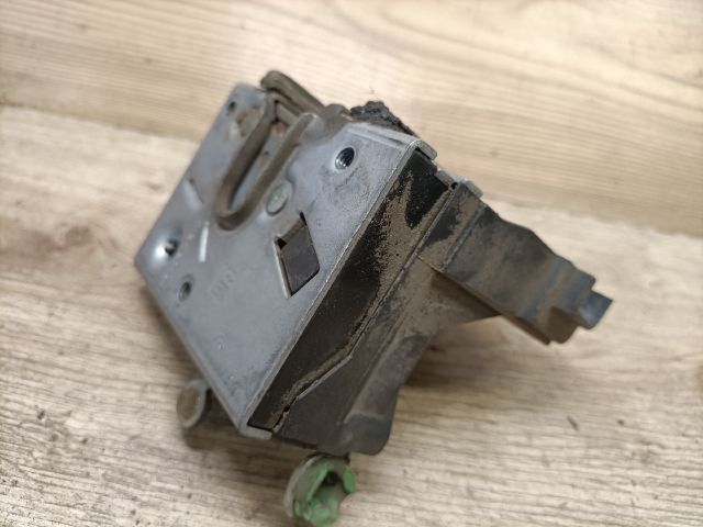 bontott OPEL CORSA C Jobb első Ajtózár