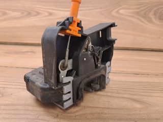 bontott OPEL CORSA C Jobb első Ajtózár